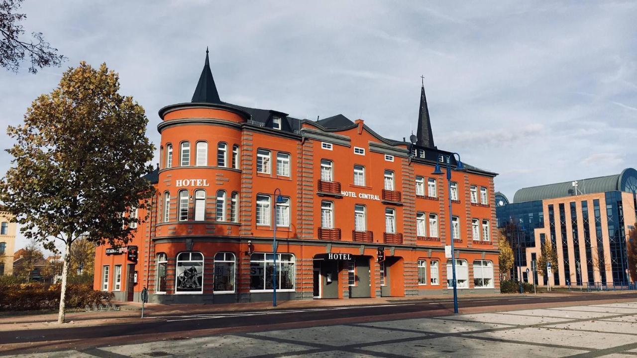 Hotel "Central" Inh Carolin Krause Bitterfeld-Wolfen Exterior foto